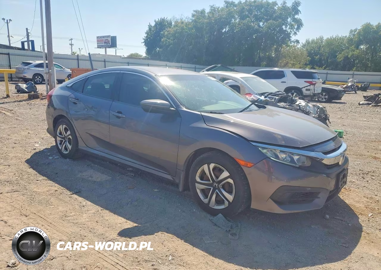2018 Honda Civic Lx VIN:19XFC2F5XJE043821 - 4