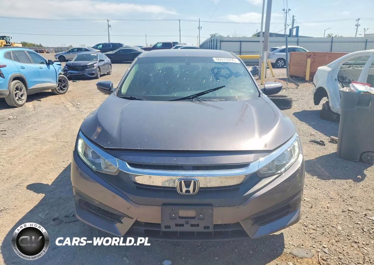 2018 Honda Civic Lx VIN:19XFC2F5XJE043821 - 5