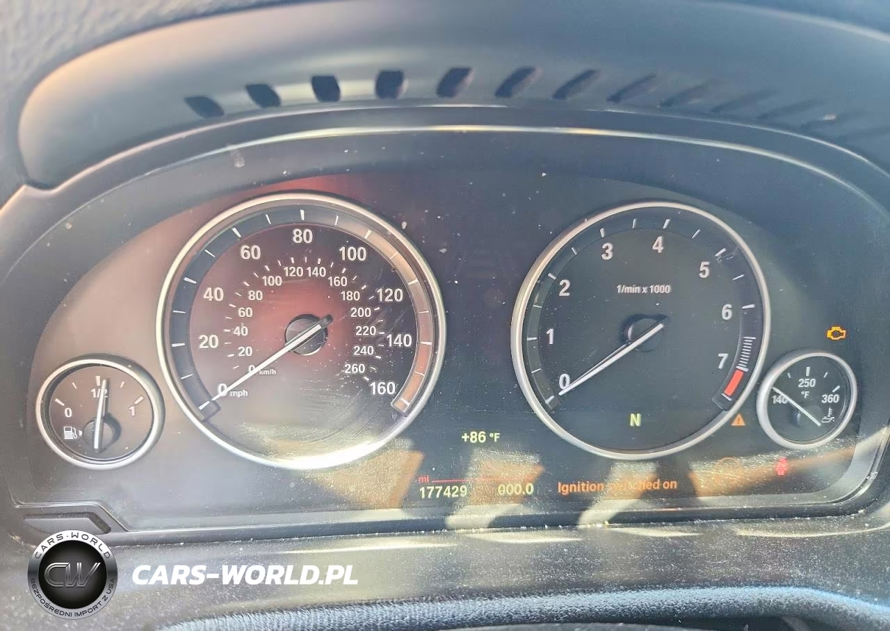 2015 BMW X4 xDrive28I VIN:5UXXW3C58F0M89017 - 9