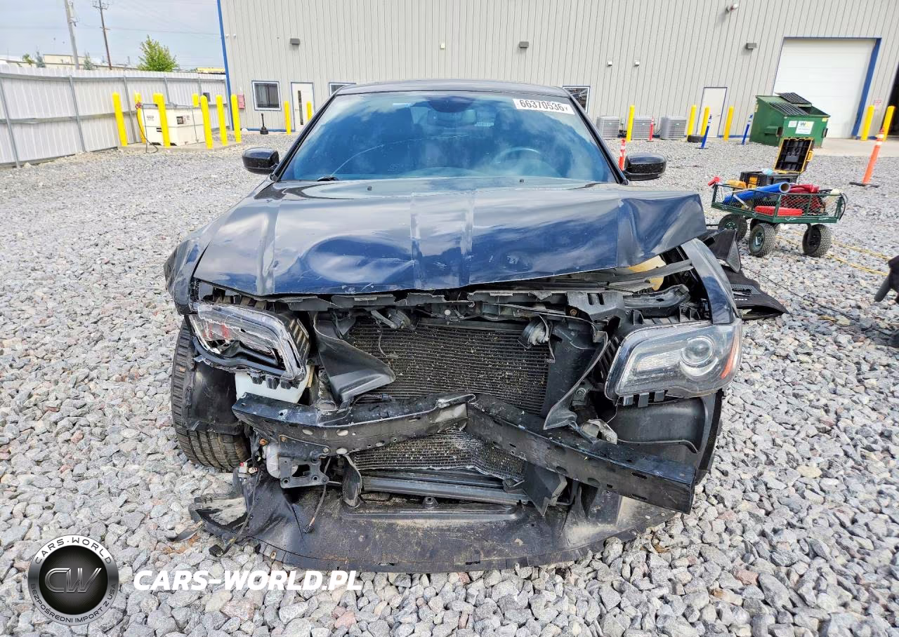 2014 Chrysler 300 S VIN:2C3CCAGG7EH357261 - 5
