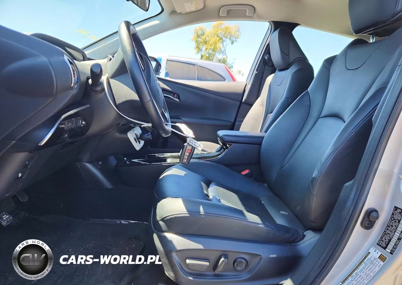 2019 Toyota Prius Prime Premium VIN:JTDKARFP7K3114545 - 7