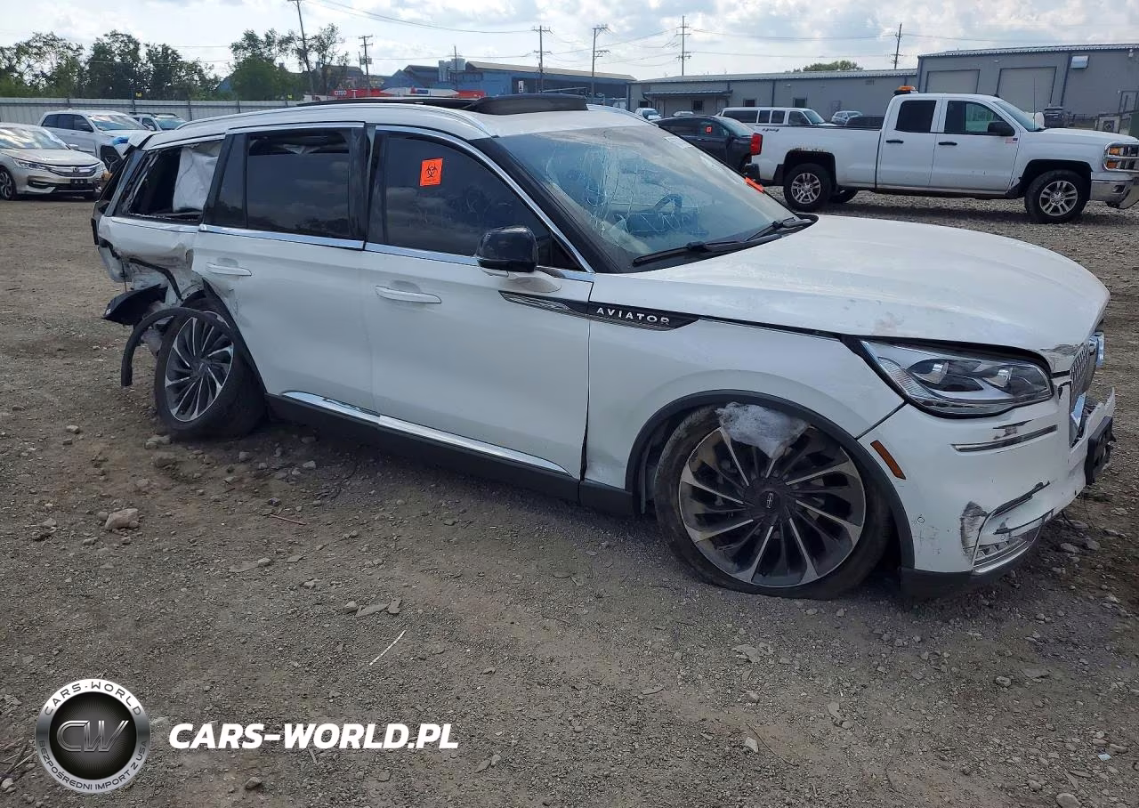 2020 Lincoln Aviator VIN:5LM5J7XC8LGL12230 - 4