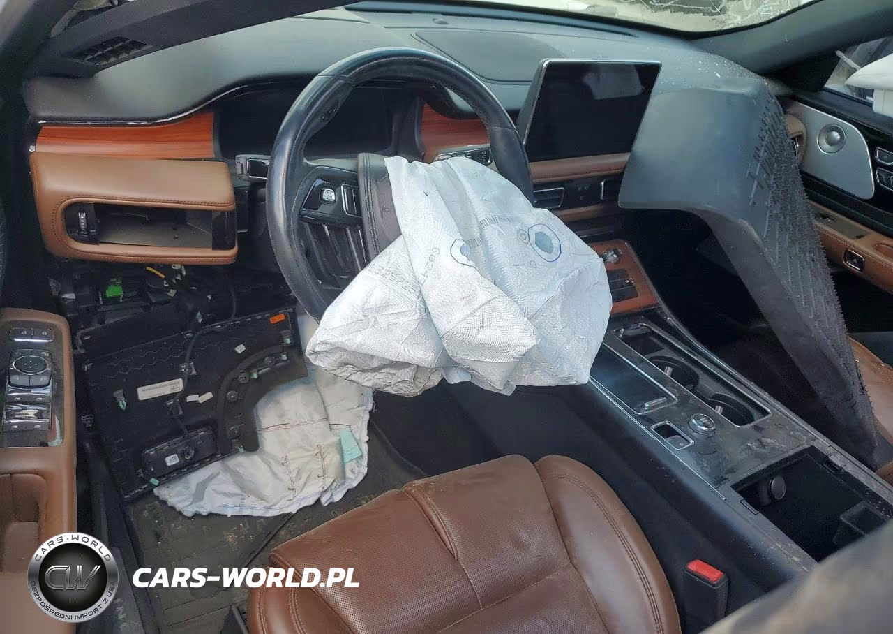 2020 Lincoln Aviator VIN:5LM5J7XC8LGL12230 - 8