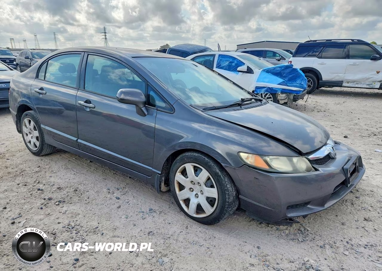2010 Honda Civic Lx VIN:2HGFA1F52AH581838 - 4