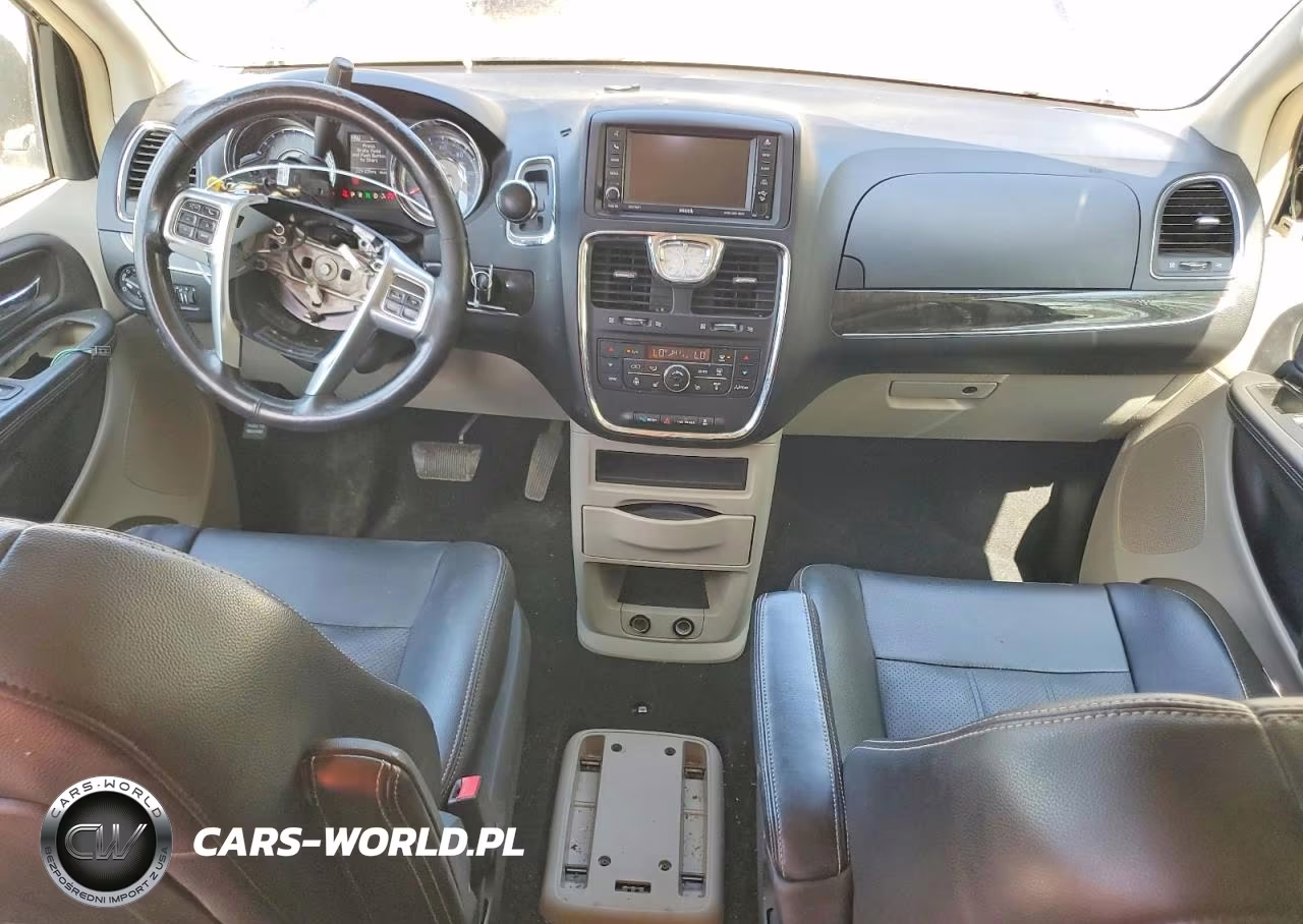 2013 Chrysler Town & Country Touring L VIN:2C4RC1CG5DR711850 - 8