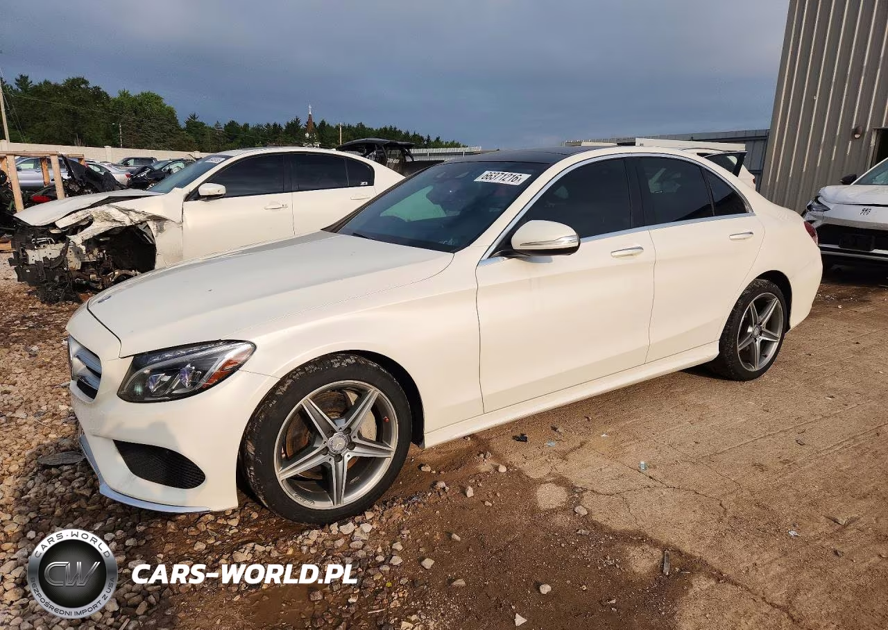 2015 Mercedes-Benz C 300 4Matic – zdjęcie 1 z 12