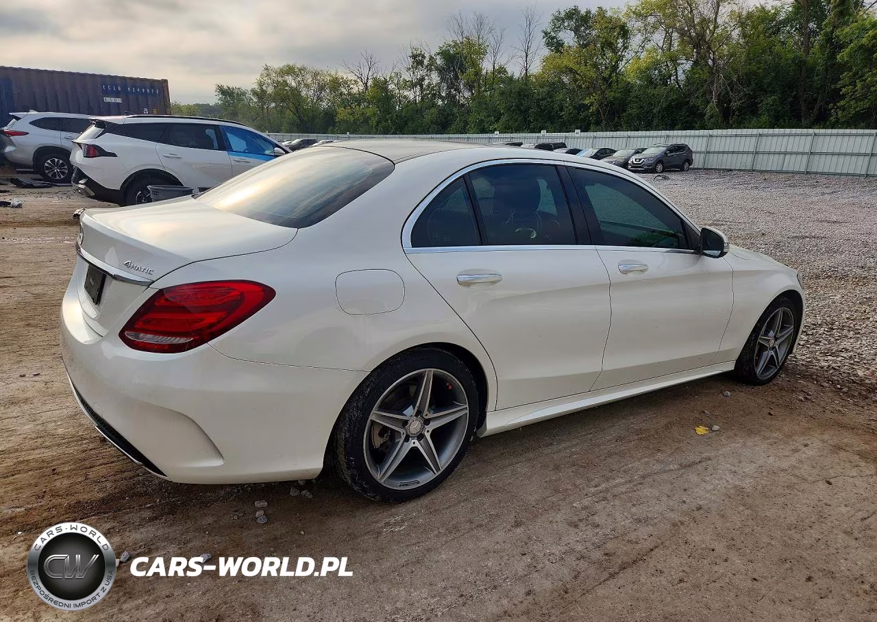 2015 Mercedes-Benz C 300 4Matic VIN:55SWF4KB0FU041591 - 3
