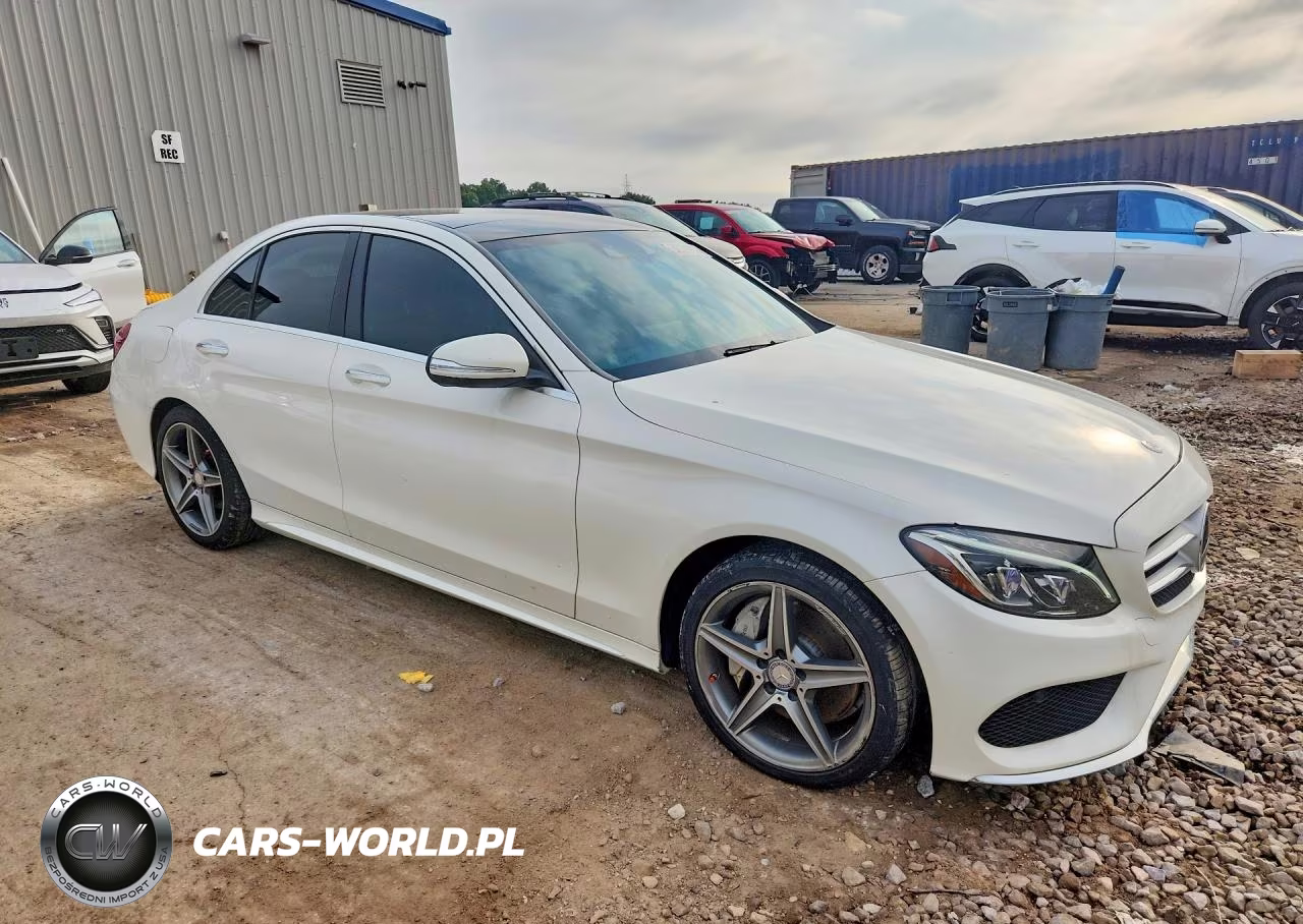 2015 Mercedes-Benz C 300 4Matic VIN:55SWF4KB0FU041591 - 4