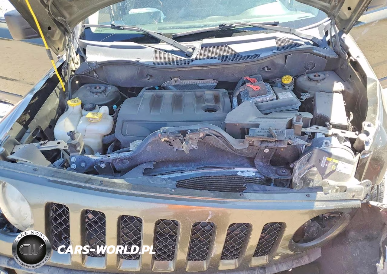 2015 Jeep Patriot Latitude VIN:1C4NJRFBXFD169766 - 11