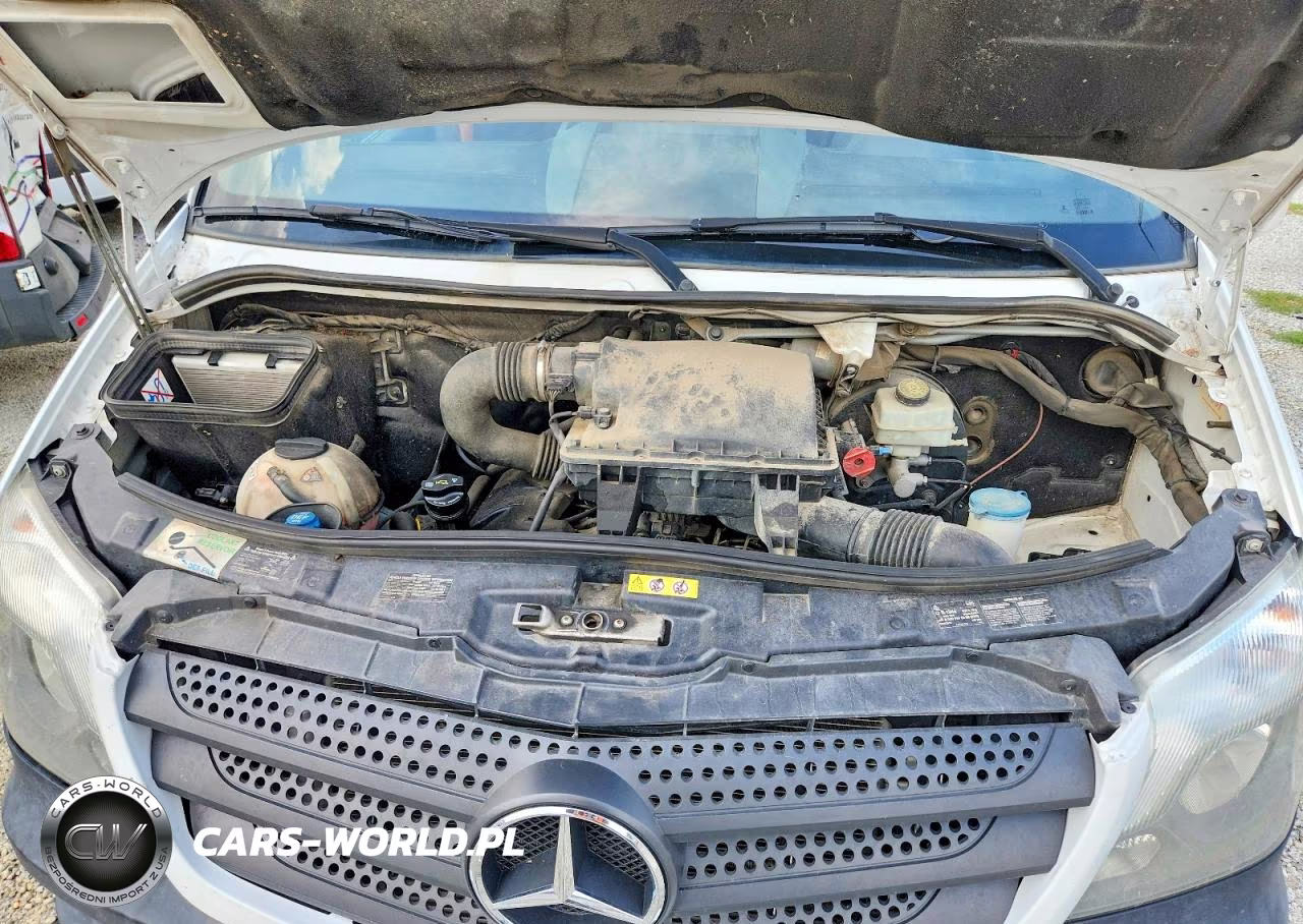 2018 Mercedes-Benz Sprinter 2500 VIN:WD3PE8CD0JP595609 - 11
