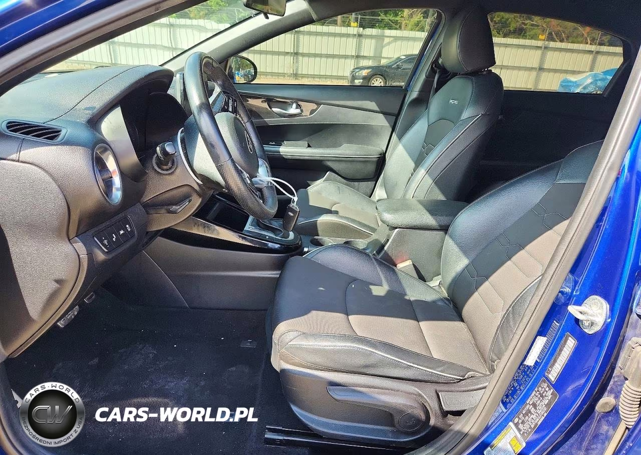 2020 Kia Forte Gt Line VIN:3KPF34AD1LE160233 - 7