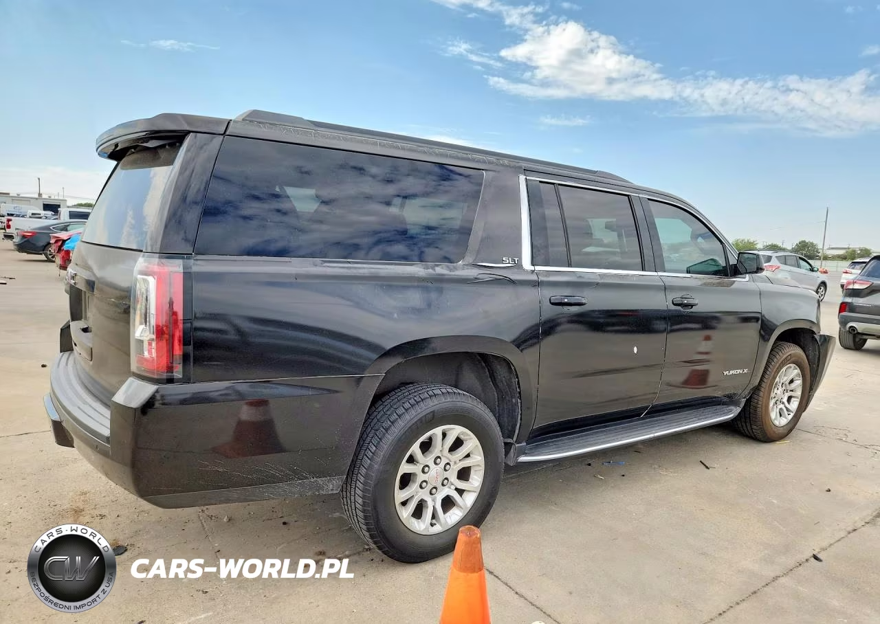 2019 GMC Yukon Xl C1500 Slt VIN:1GKS1GKC0KR295626 - 3