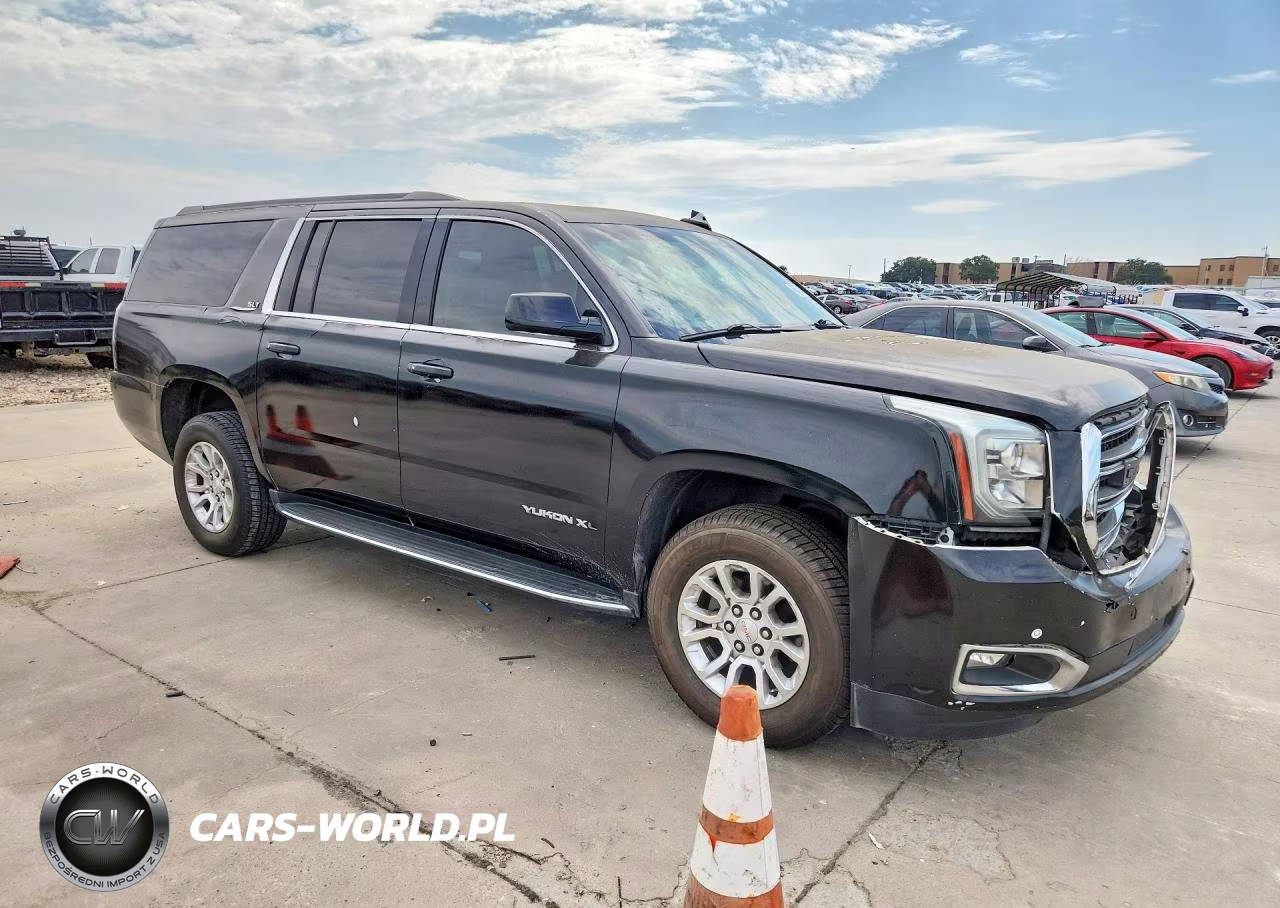 2019 GMC Yukon Xl C1500 Slt VIN:1GKS1GKC0KR295626 - 4