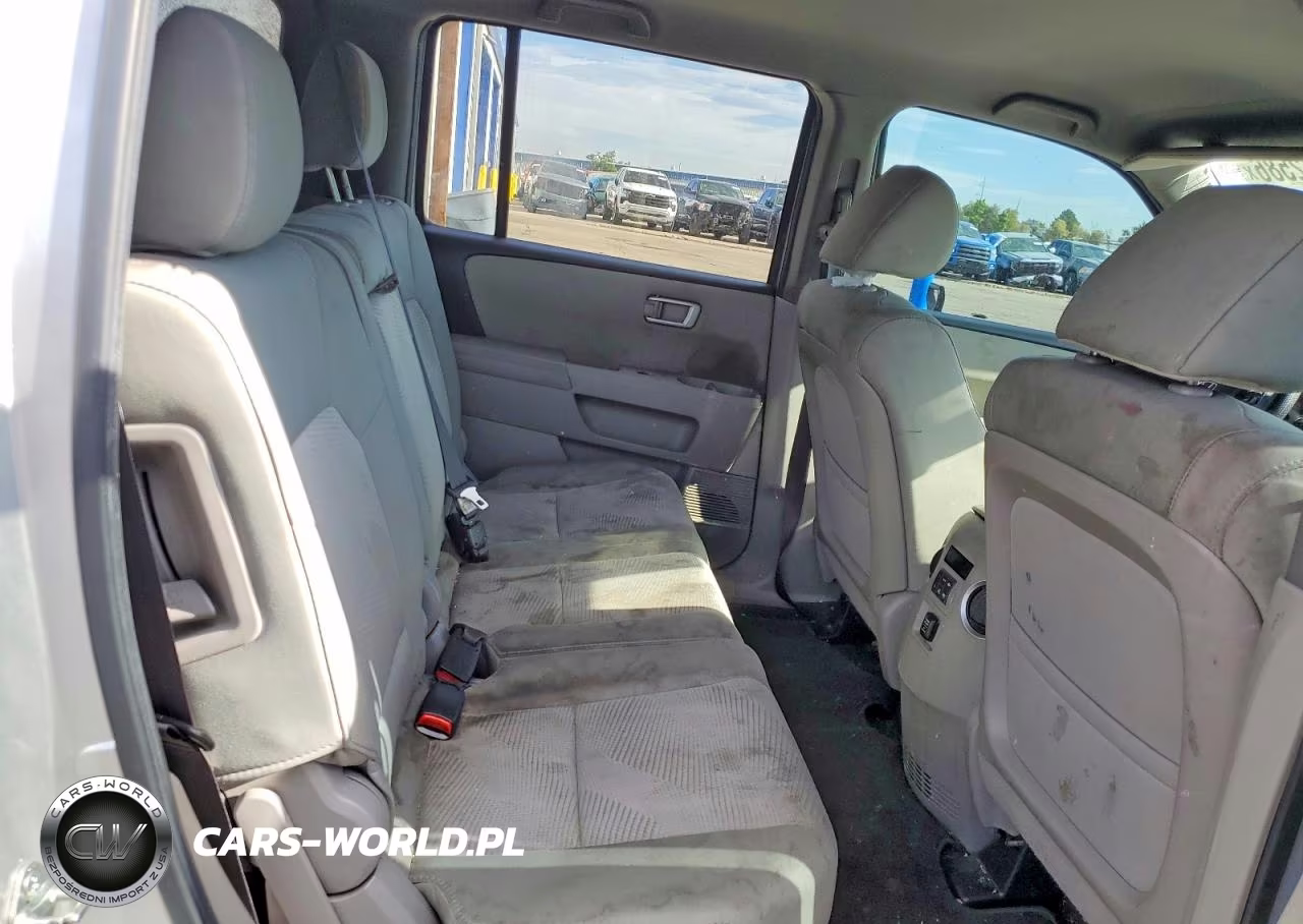 2013 Honda Pilot Lx VIN:5FNYF4H23DB008132 - 10