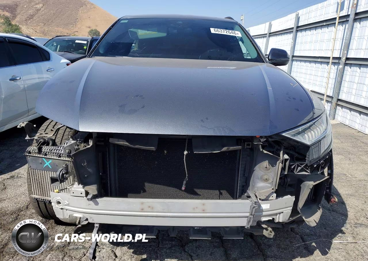 2019 Audi Q8 Premium Plus S-Line VIN:WA1EVAF19KD028009 - 5