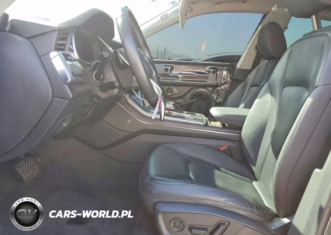 2019 Audi Q8 Premium Plus S-Line VIN:WA1EVAF19KD028009 - 7