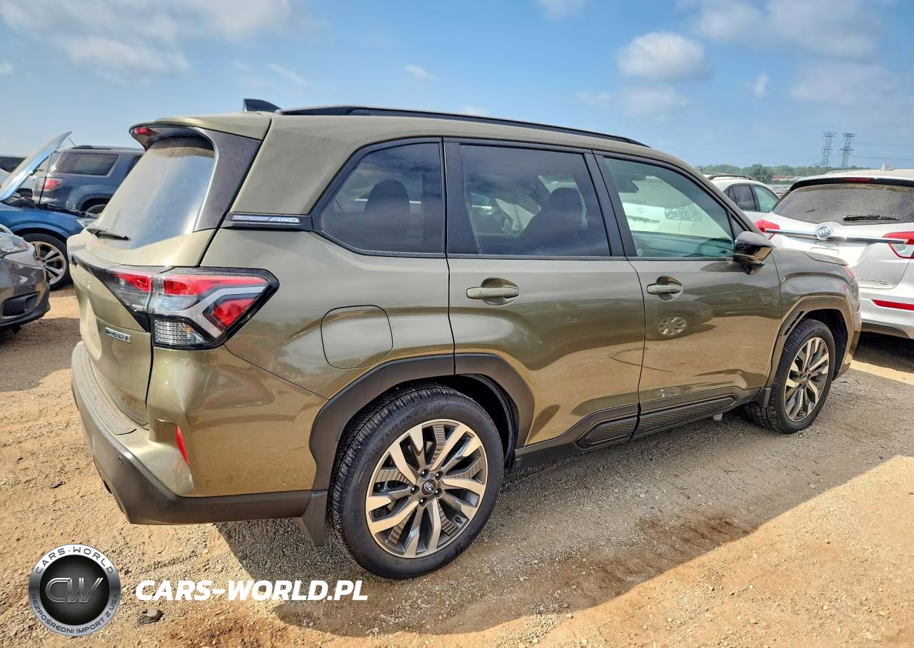 2025 Subaru Forester Touring VIN:JF2SLDTC6SH577957 - 3