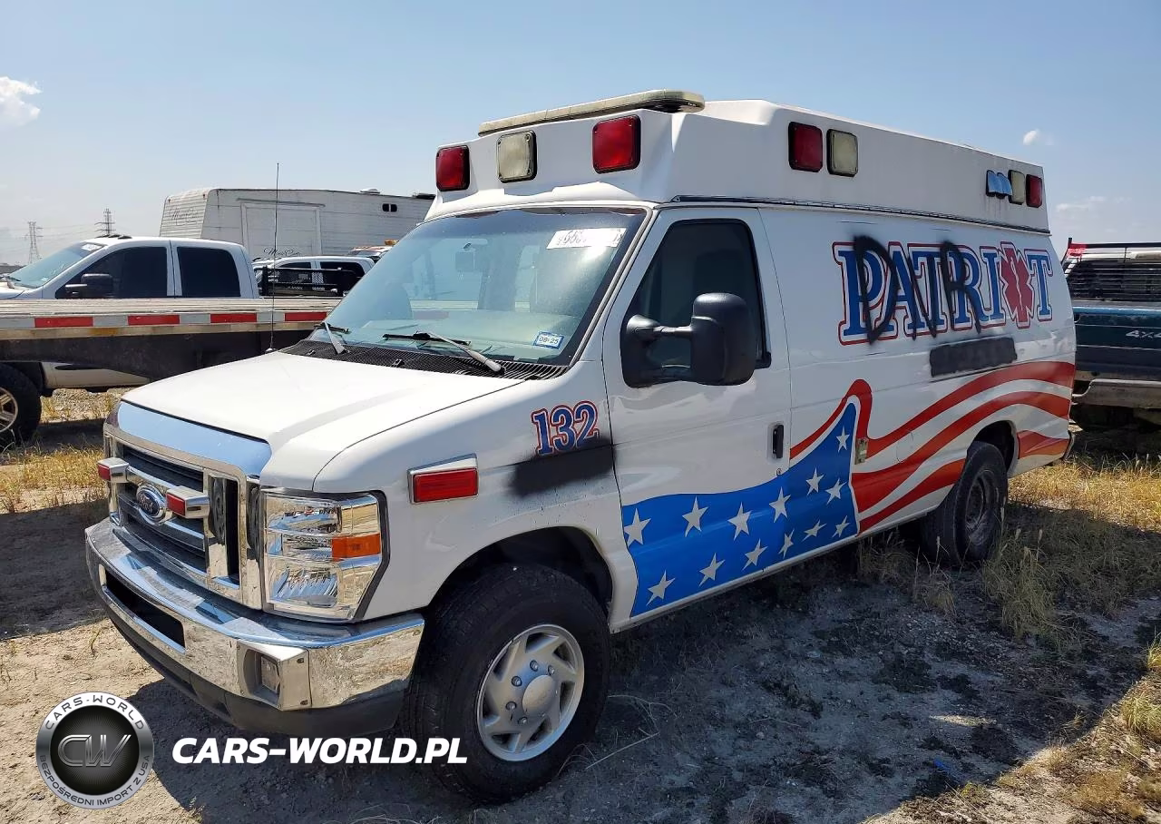 2013 Ford Econoline E350 Super Duty Van