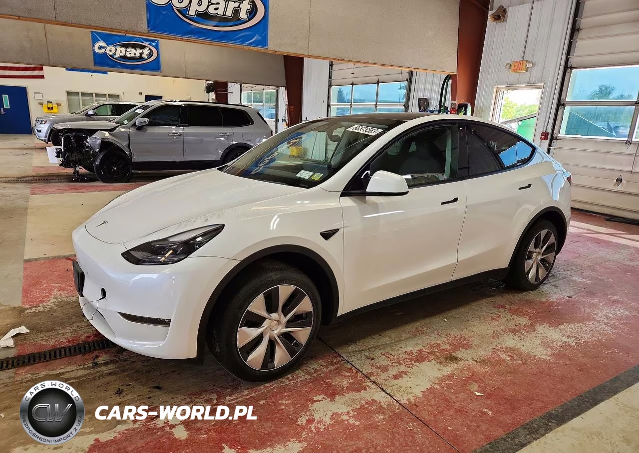 2023 Tesla Model Y – zdjęcie 1 z 14