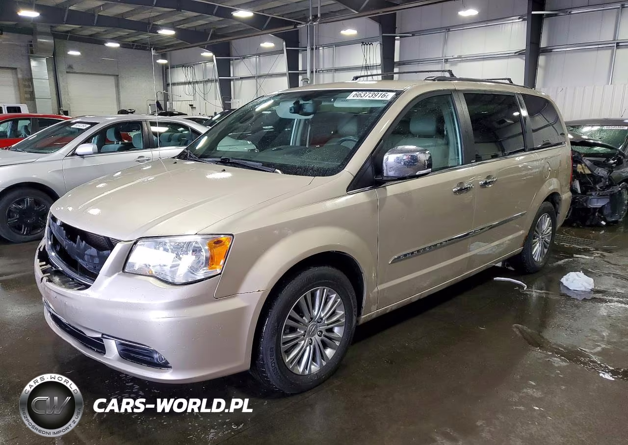 2014 Chrysler Town & Country Touring L – zdjęcie 1 z 13