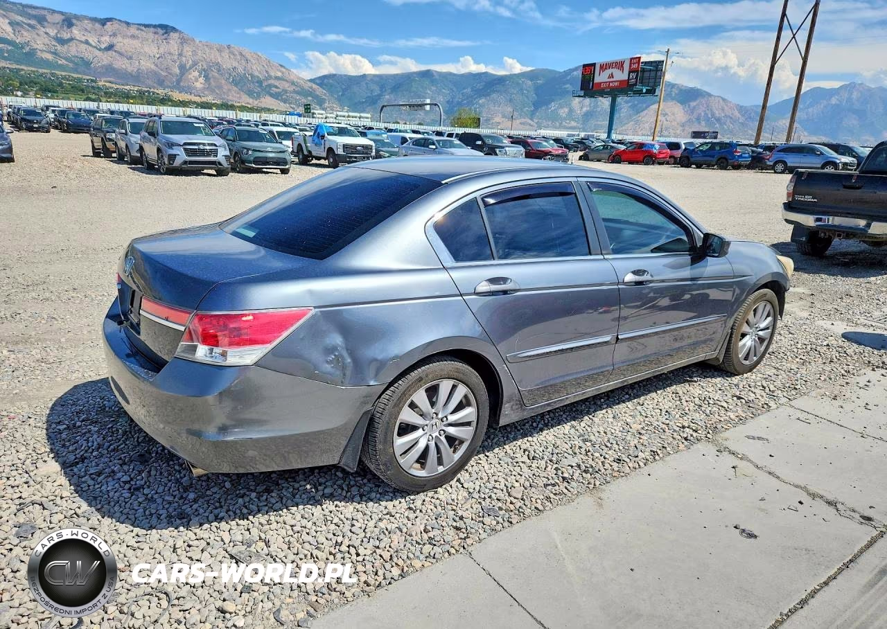 2012 Honda Accord Ex VIN:1HGCP2E71CA146692 - 3