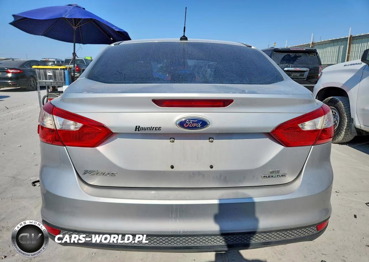 2012 Ford Focus Se VIN:1FAHP3F27CL461956 - 6