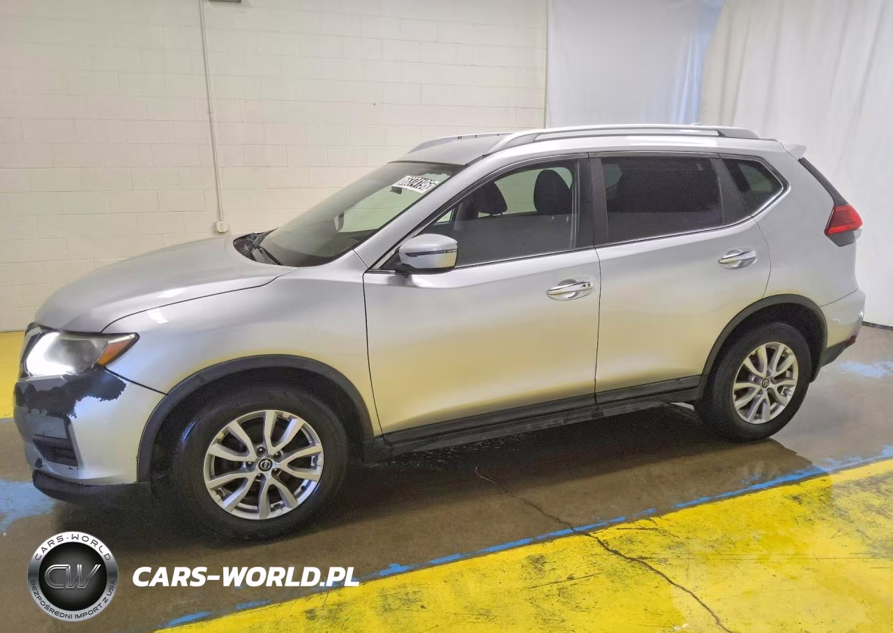2017 Nissan Rogue Sv