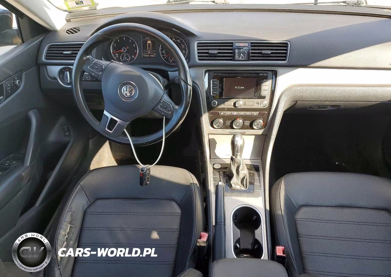 2015 Volkswagen Passat Se VIN:1VWBT7A32FC045799 - 8
