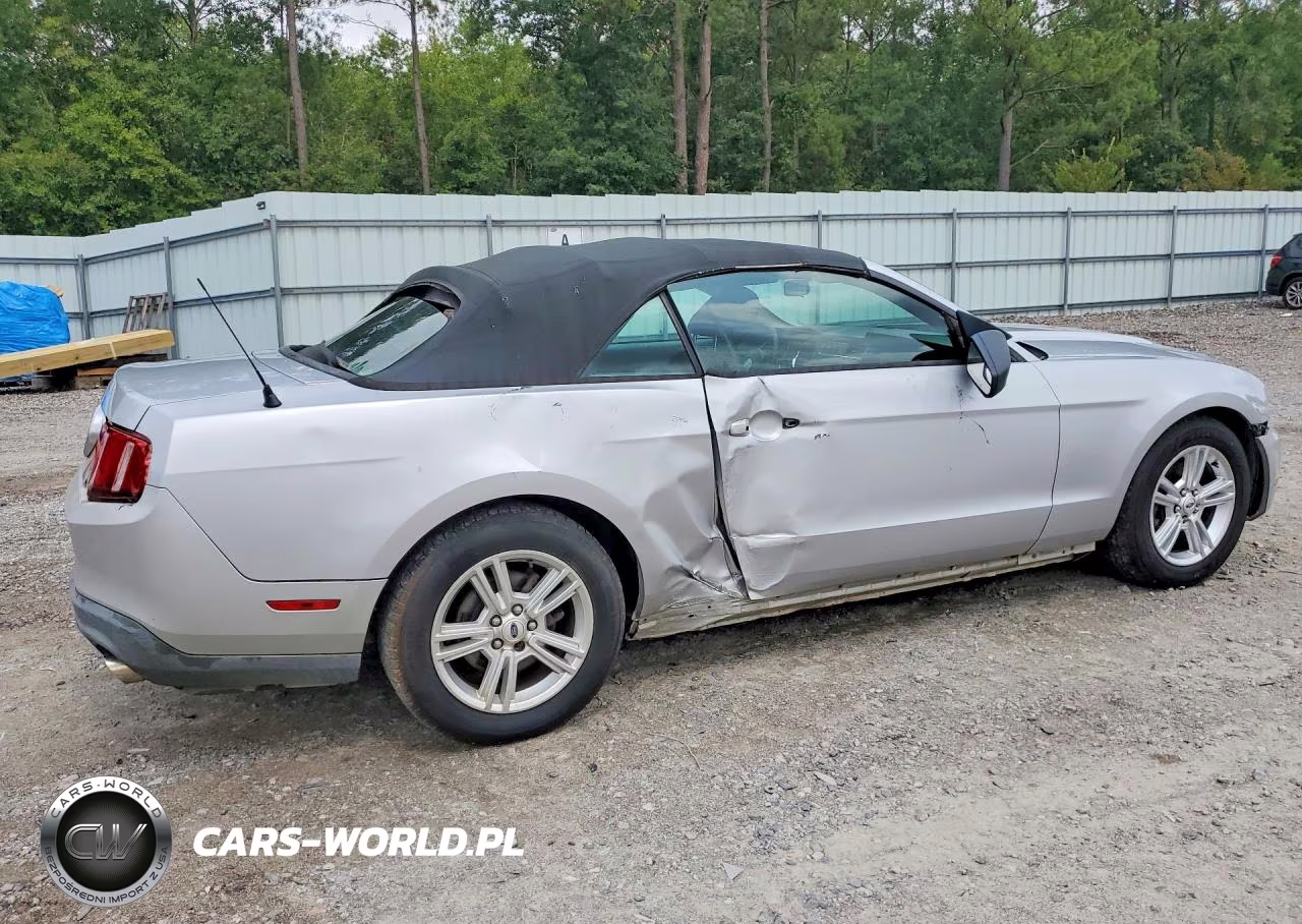 2012 Ford Mustang VIN:1ZVBP8EM1C5230777 - 3