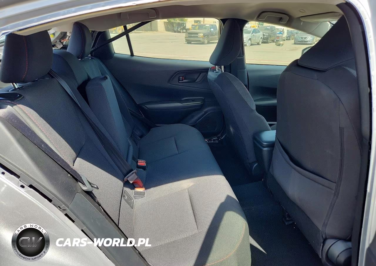2025 Toyota Prius Plug-In Hybrid Se VIN:JTDACACU3S3045418 - 10
