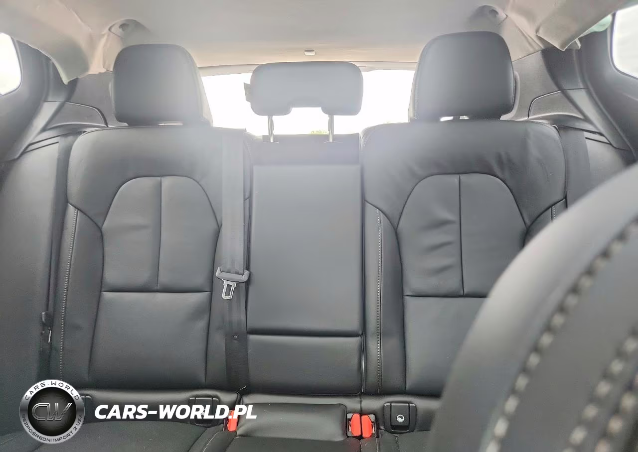 2026 Volvo Xc40 Plus VIN:YV4L12UCXT2671384 - 10