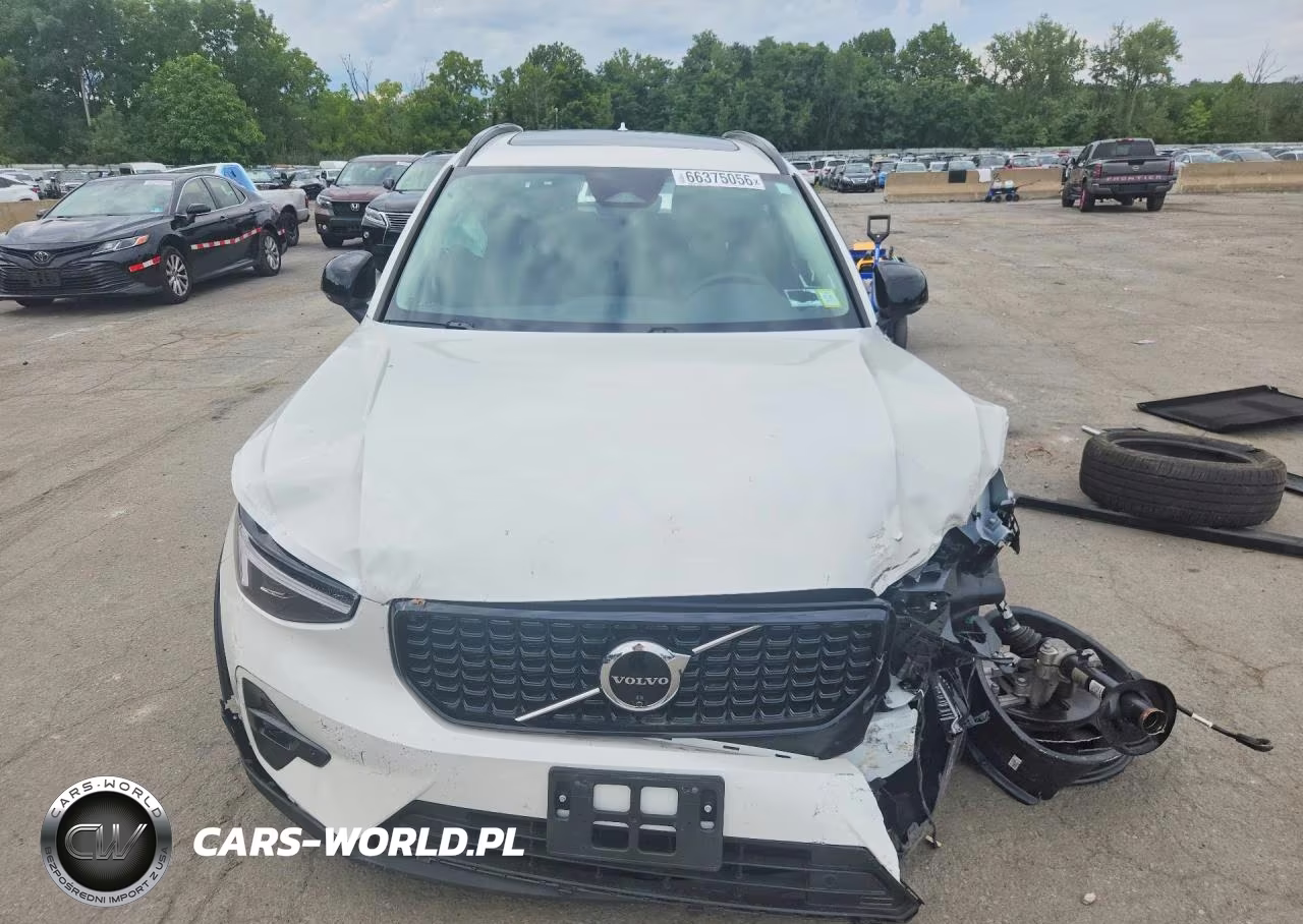 2026 Volvo Xc40 Plus VIN:YV4L12UCXT2671384 - 5