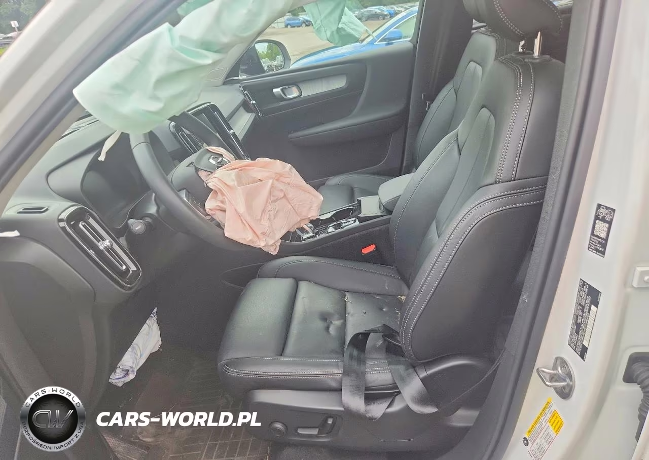 2026 Volvo Xc40 Plus VIN:YV4L12UCXT2671384 - 7