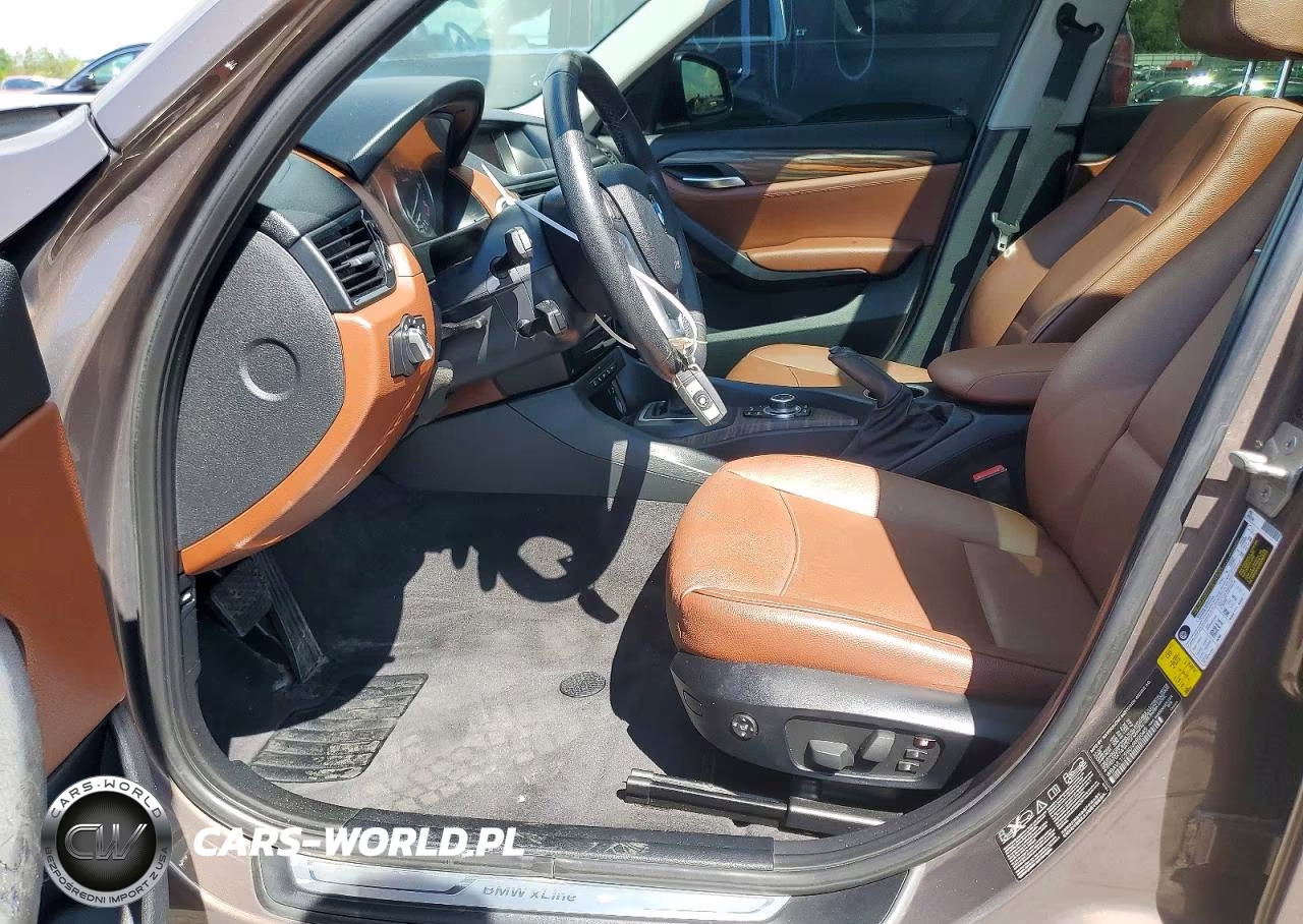 2013 BMW X1 xDrive28I VIN:WBAVL1C59DVR82045 - 7
