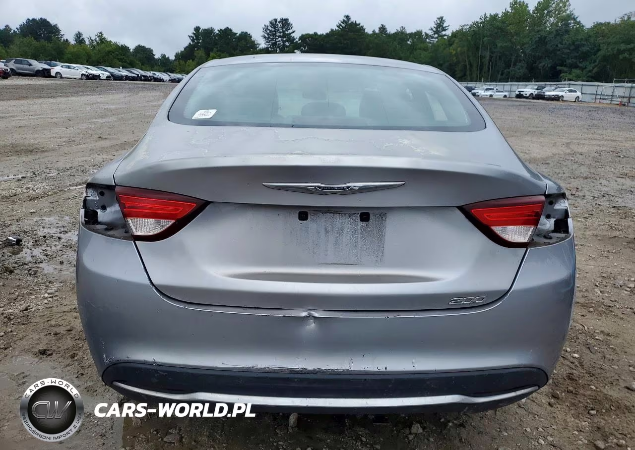 2015 Chrysler 200 Limited VIN:1C3CCCAB1FN740856 - 6