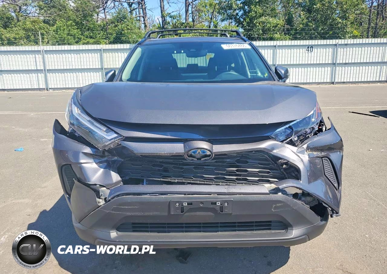 2024 Toyota Rav4 Hybrid Xle VIN:2T3RWRFV5RW234043 - 5