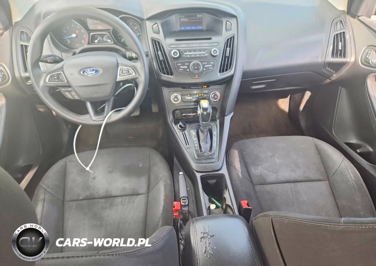 2015 Ford Focus Se VIN:1FADP3F25FL311136 - 8