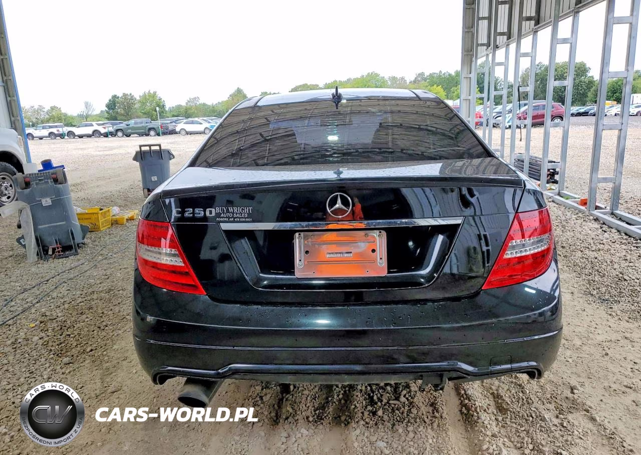 2015 Mercedes-Benz C 250 VIN:WDDGJ4HB0FG369391 - 6