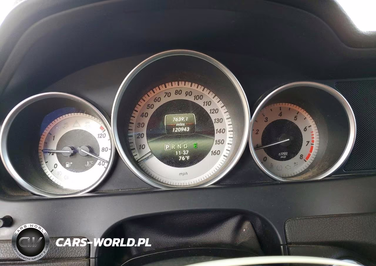 2015 Mercedes-Benz C 250 VIN:WDDGJ4HB0FG369391 - 9