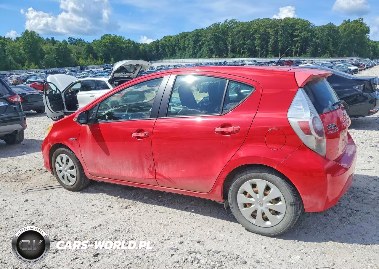 2012 Toyota Prius C One VIN:JTDKDTB39C1007257 - 2