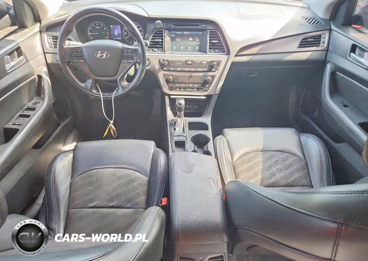2016 Hyundai Sonata Sport VIN:5NPE34AF0GH280765 - 8