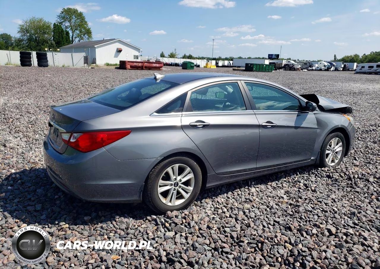 2013 Hyundai Sonata Gls VIN:5NPEB4AC4DH625915 - 3