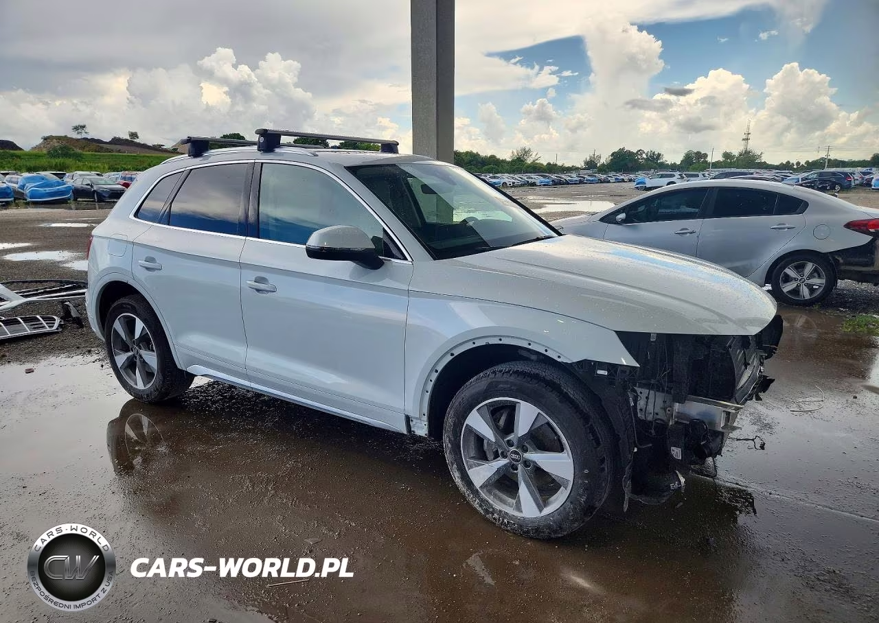 2023 Audi Q5 Premium 40 VIN:WA1ABAFY5P2137882 - 4