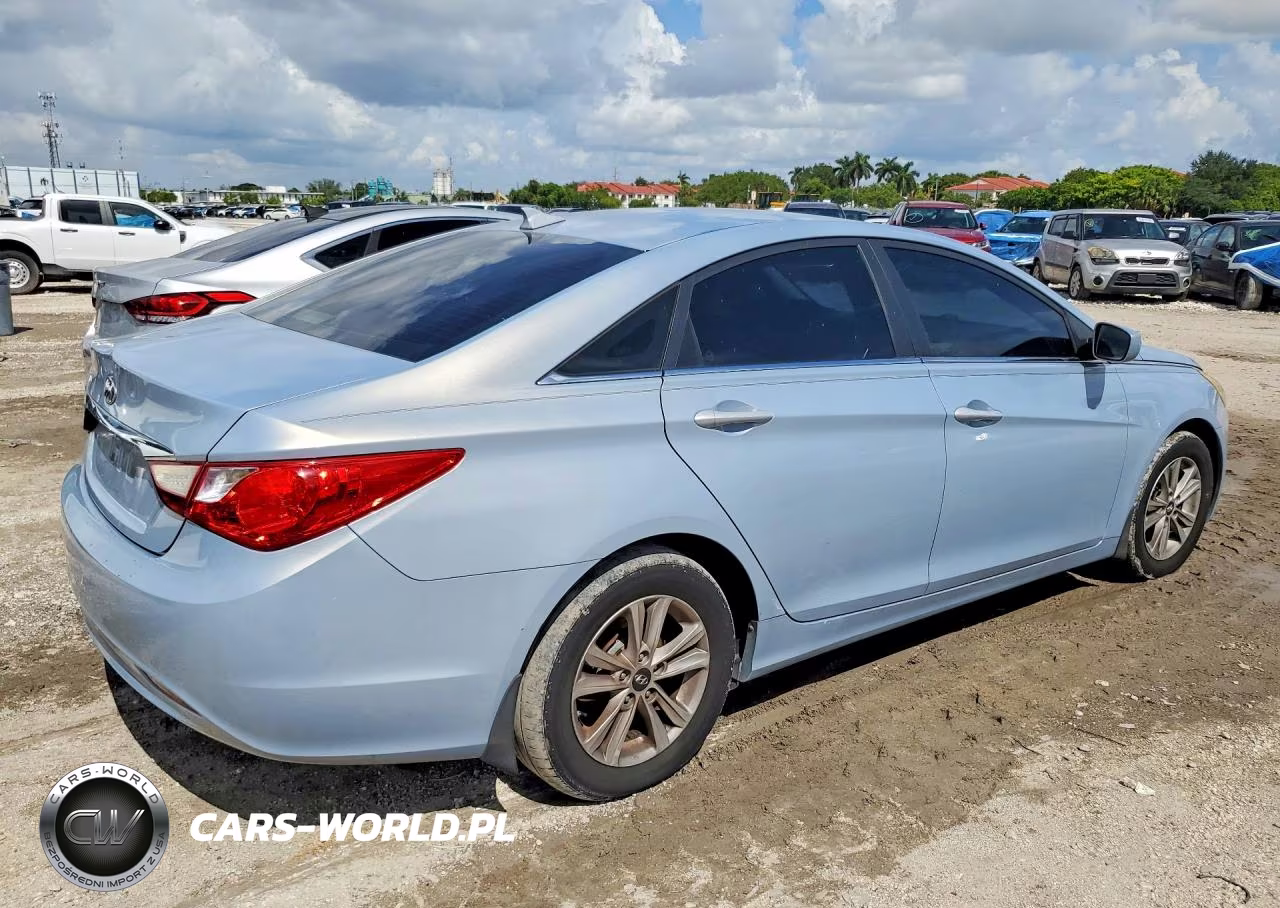 2013 Hyundai Sonata Gls VIN:5NPEB4AC3DH722586 - 3