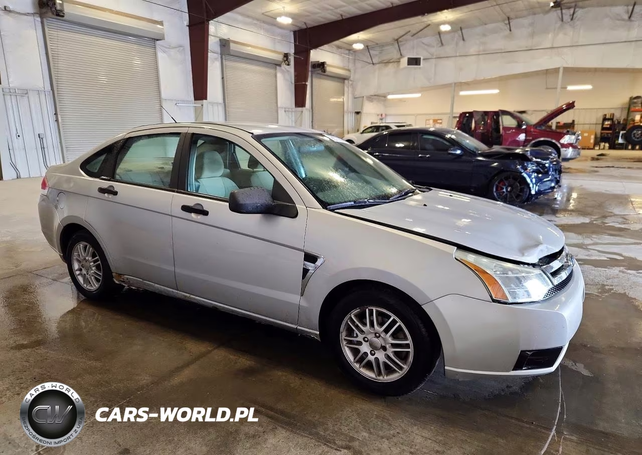 2008 Ford Focus Se VIN:1FAHP35N48W246472 - 4