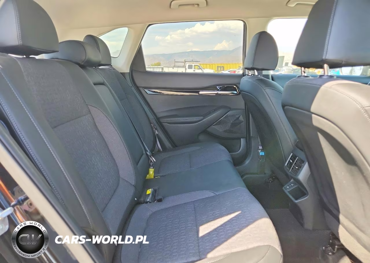 2024 Kia Seltos S VIN:KNDEUCAAXR7653166 - 11