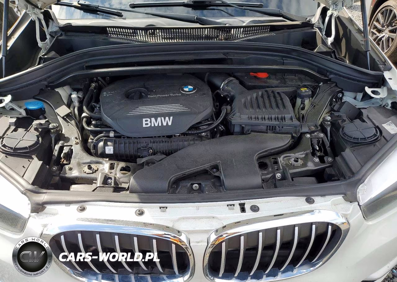 2018 BMW X1 xDrive28I VIN:WBXHT3C38J5K25159 - 12