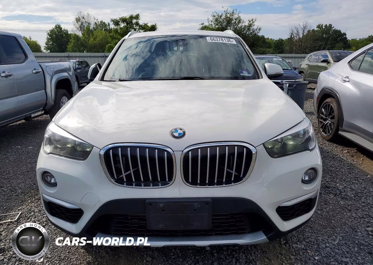 2018 BMW X1 xDrive28I VIN:WBXHT3C38J5K25159 - 5