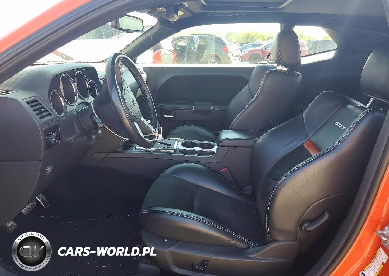 2009 Dodge Challenger Srt-8 VIN:2B3LJ74W49H569963 - 7
