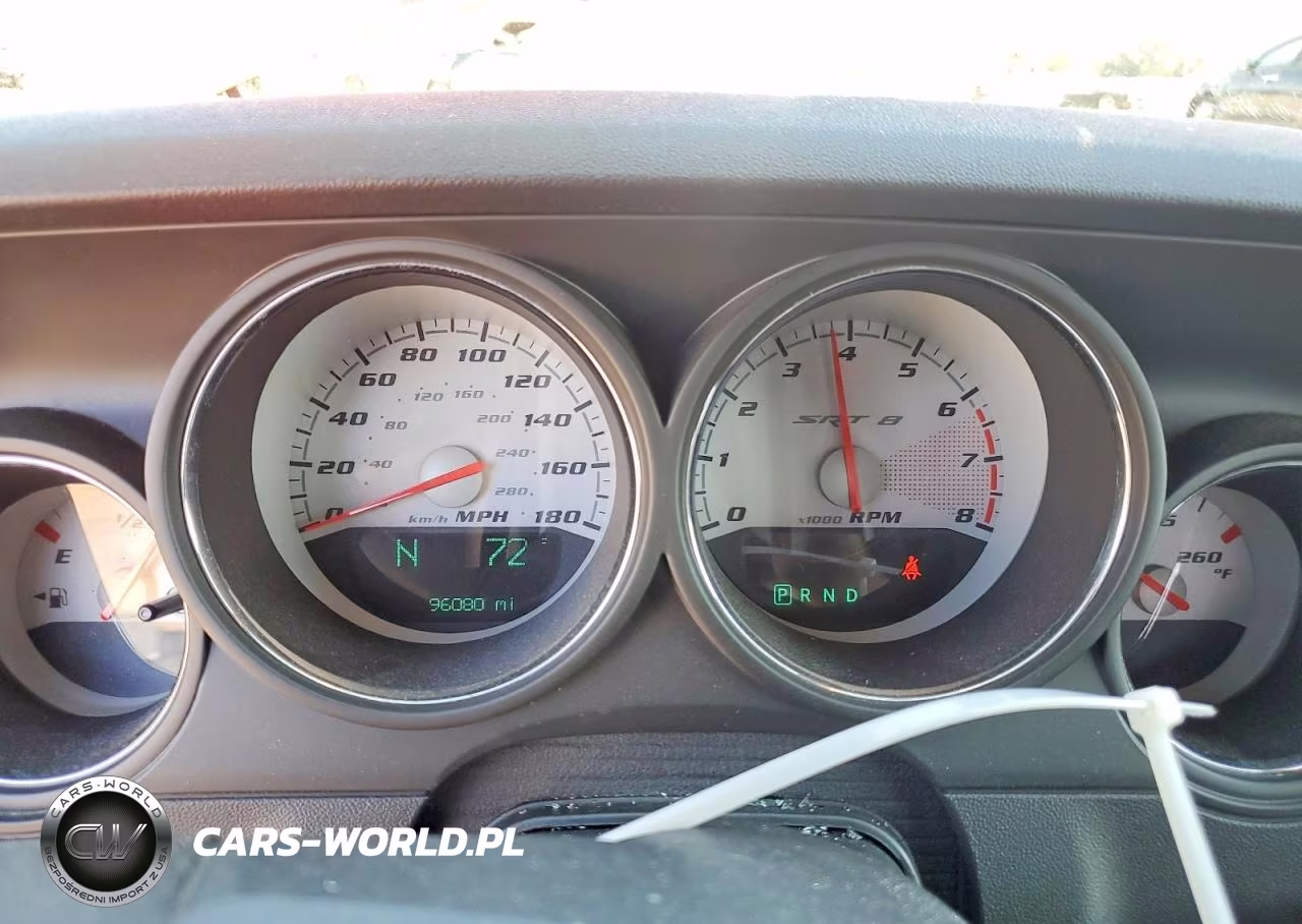 2009 Dodge Challenger Srt-8 VIN:2B3LJ74W49H569963 - 9